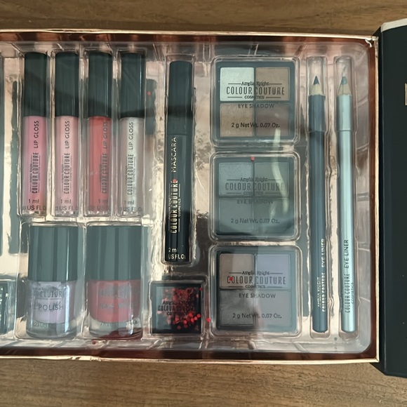 Amelia knight color couture cosmetics - Picture 8 of 12